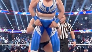 Grand mom Ai