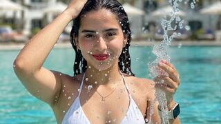 Ecuador eliana Antonella dance viral video 3