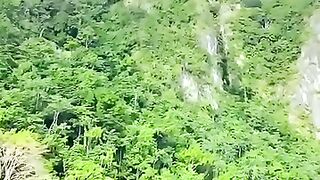 Tebing hatupia Maluku Tengah