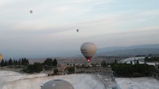 Travelon - breathtaking hot air balloons over pamukkale | Trending HD Video