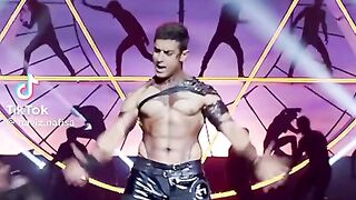Super Hit 8