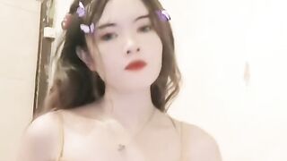 Sweet Student Seeking Someone Special!