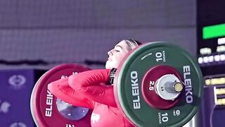 Girl power 96 kg clean