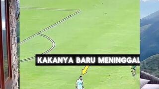 Fokus kiper buyar gara-gara ulah penggemar di tribun ????⚽️