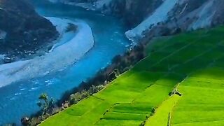 Nepal The Roof of the World