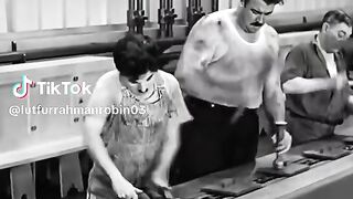 হাশা ফ্রি