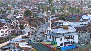 Wallpaper removal - hyper lapse kashmir streets | Trending HD Video