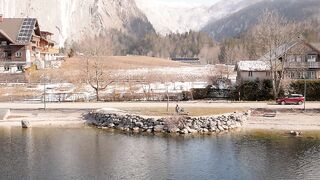 I Love Wallpaper - scenic winter village by a serene lake | Trending HD Video