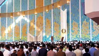 People Praying at Faisal Masjid Islamabad