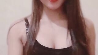 Cute Girl Lip-Syncing to Trending Song | Adorable Expressions