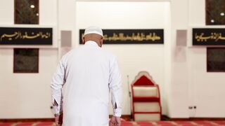 Notes on Being a Man - a young muslim man is praying | Trending HD Video