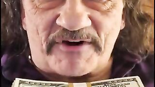 Hi looking for woman i will gave more money