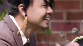 Lapor pak ayu ngakak