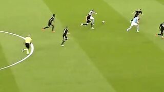 #HappyBirthday #Football #Soccer #Goal #Champion #FootballLife #SoccerFans #BirthdayVibes #GoalTime #FootballLove 5