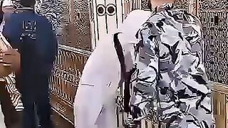 চুমা খাবেন কিসে