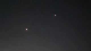 The moment Iranian missiles fly over occupied Palestine. #iranwar