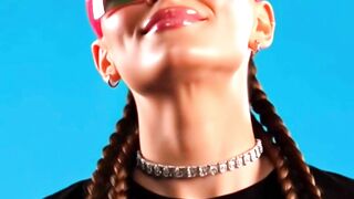 Doja Cat - Paint The Town Red