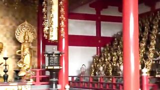 The Temple Where Lost Travelers Turn Into Statues #usa #temple #travelers #statue
