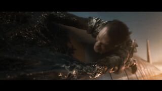 Venom: The Last Dance (2024) - CRAZY Airplane Battle: Venom vs. Xenophage Scene | Movieclips