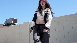 kpop dance woman 2