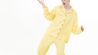 Funnyfuzzy - funny male model dancing while wearing pajamas | Trending HD Video