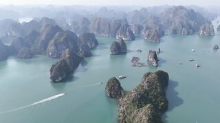 Moving Backgrounds 4k - WALLPS - aerial view of halong bay s majestic seascape | Trending HD Vi