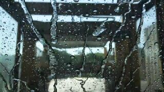 Cartier - water pouring | Trending HD Video