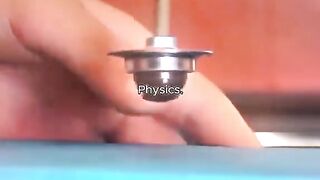 Professeur de physique Sigma, illusion de physique 282