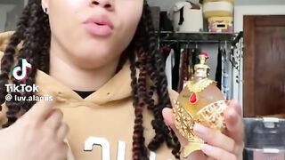 Trying out the hareem al sultan gold perfume oil #hareemalsultangold #hareemalsultan #viralperfume #