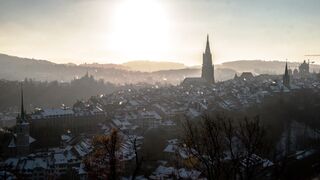 Winterhalter - sunset on a snowy day | Trending HD Video