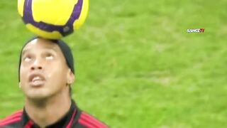 ronaldinho destroys opponents