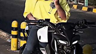 Cute girls bike rider tiktok Instagram viral reels