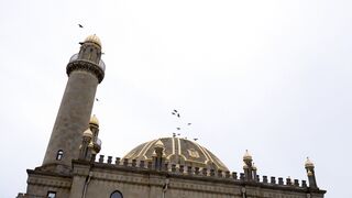 majestic mosque dome with birds in flight | Professional HD Video