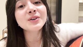 Beautiful Girl Singing With Guitar – Viral Music Cover ????????