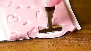 Too smooth with it #funnymoments #shortvideo #coincidences 8