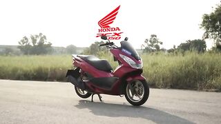 New Honda PCX vs. Old Honda PCX! DRAG RACE.
