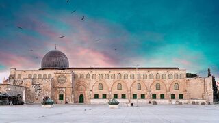 Secrets of Divine Love A Spiritual Journey Into the Heart of Islam - id | Trending HD Video 77