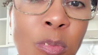 A melhor BASE de PIZZA sem GLÚTEN e sem LACTOSE - Muito FÁCIL de fazer