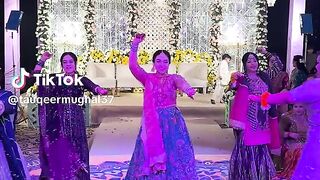 Mehndi Dance 3