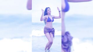 Indian Girl Divya Ralhan Dance 24