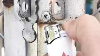 Keep Your Padlock Rust-Free: Brilliant Plastic Bottle Hack!