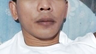 Ngantuk + Laper = Bingung