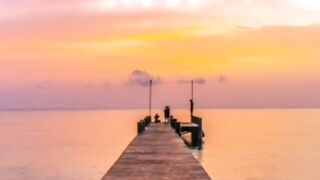 bagian 4 l efek boat on the blue sea13