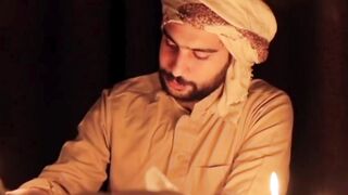 Orang Yang Mengungkit Pemberian Bagai Anjing Menjilat Muntahnya