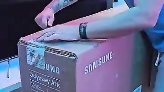 4K Computer Monitor - id | Trending HD Video 9o