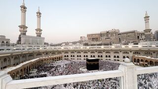 aerial view of kaaba in mecca at sunrise | Professional HD Video
