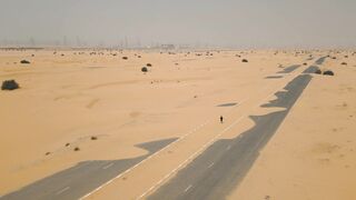 4K Computer Monitor - half desert | Trending HD Video