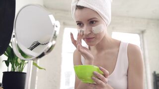 The Shy Snow Woman and the Cursed Ring - id | Trending HD Video 166