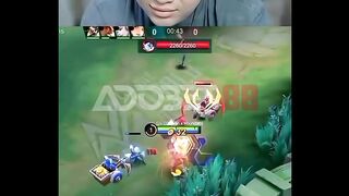 Laning Cadera pakai Brody lawan Granger keliatan disiplin.