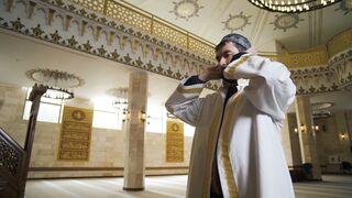 Notes on Being a Man - a man praying in a mosque | Trending HD Video